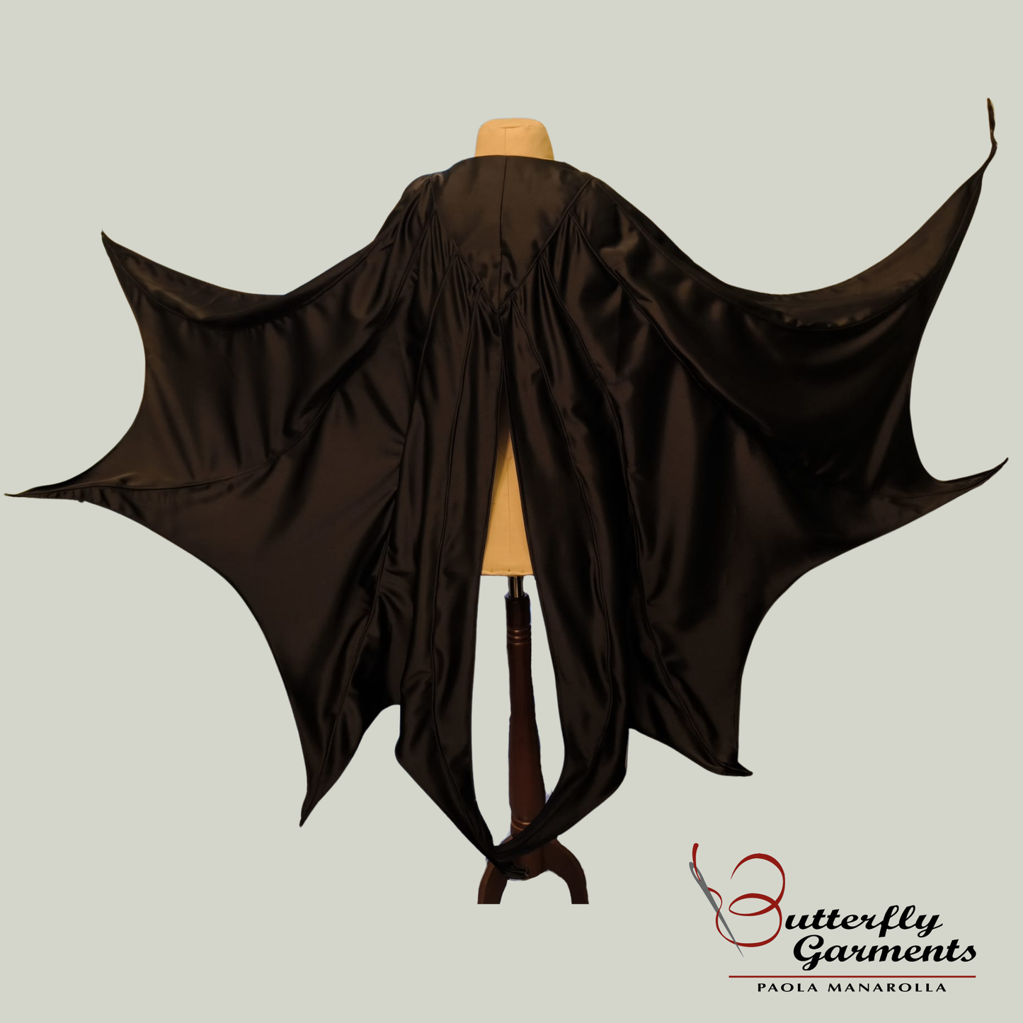 Batwings Fancy Cape Pattern - Victorian Inspired Halloween Cape PDF Tutorial